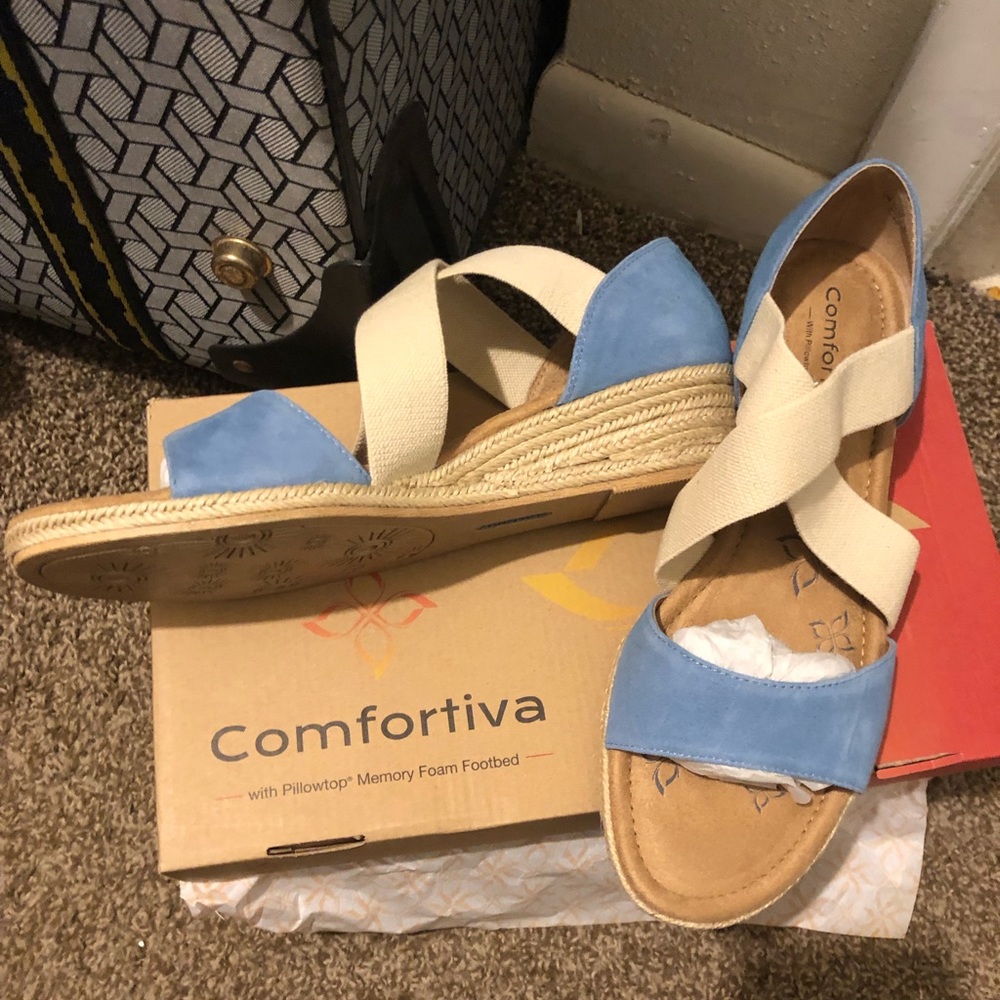Comfortiva Womens brye Open Toe Casual Slide - Picture 3 of 11